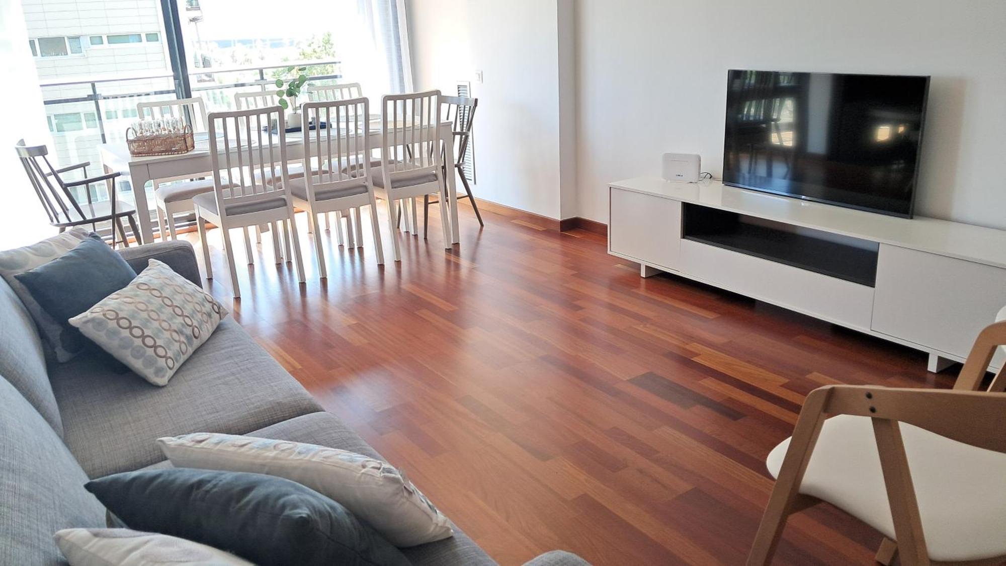 Modern Apartment, With Parking, Close To The Beach!! Sant Adria de Besos Dış mekan fotoğraf