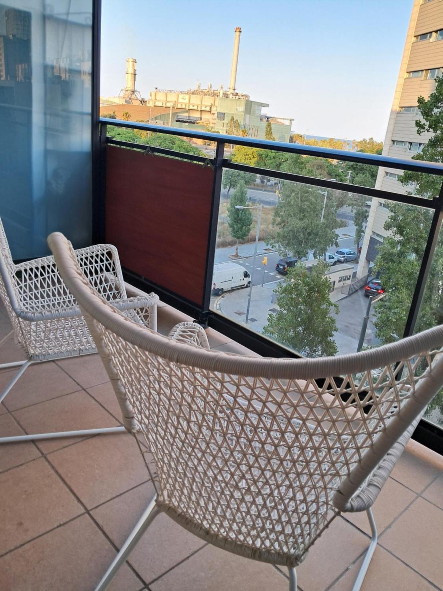 Modern Apartment, With Parking, Close To The Beach!! Sant Adria de Besos Oda fotoğraf